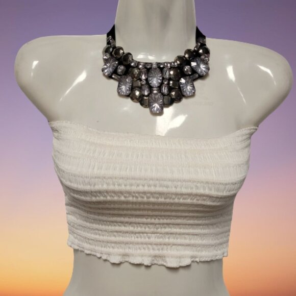 White Sexy Crop Top Strapless Tube Top Smocked Stretchy Summer Bandeau - NEW - Picture 1 of 12